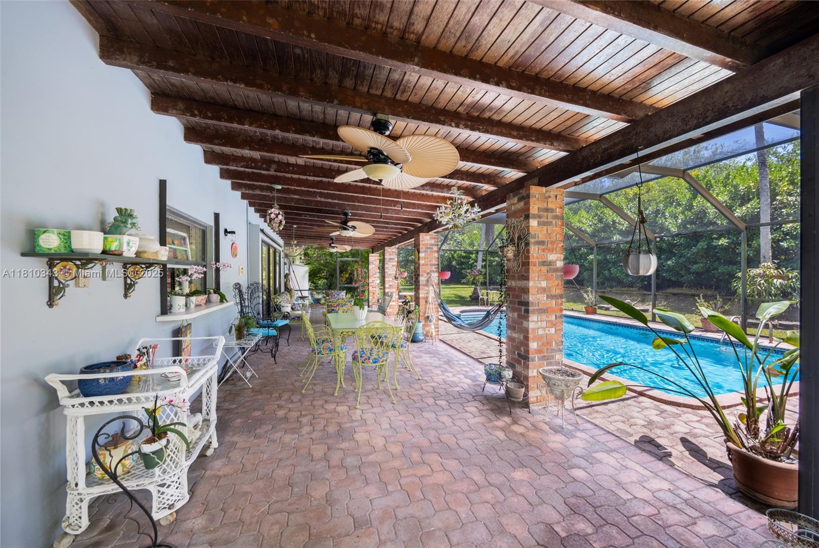 BRIAR BAY URBAN PARK SEC - Residential