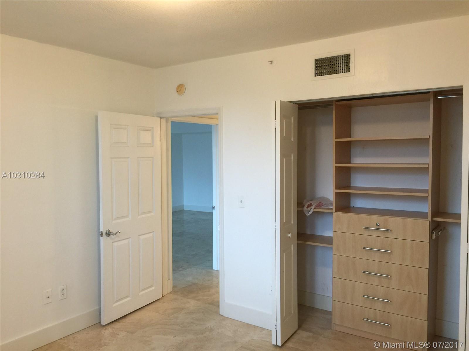 ROND POINT CONDO - Residential Lease