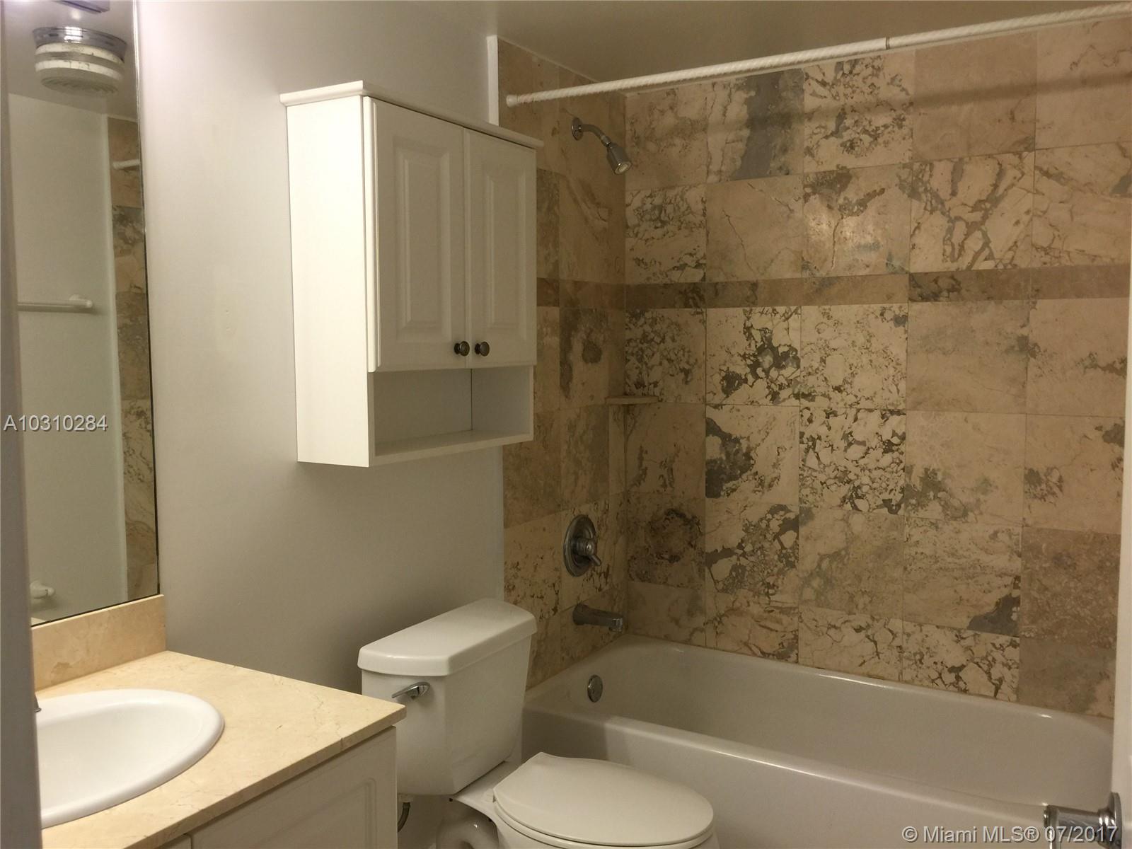 ROND POINT CONDO - Residential Lease