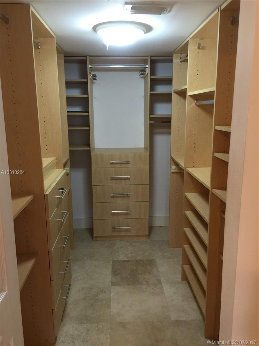 ROND POINT CONDO - Residential Lease