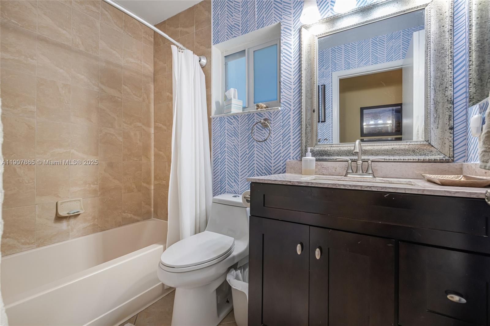 LA BEAU ACRES THIRD UNIT - Residential