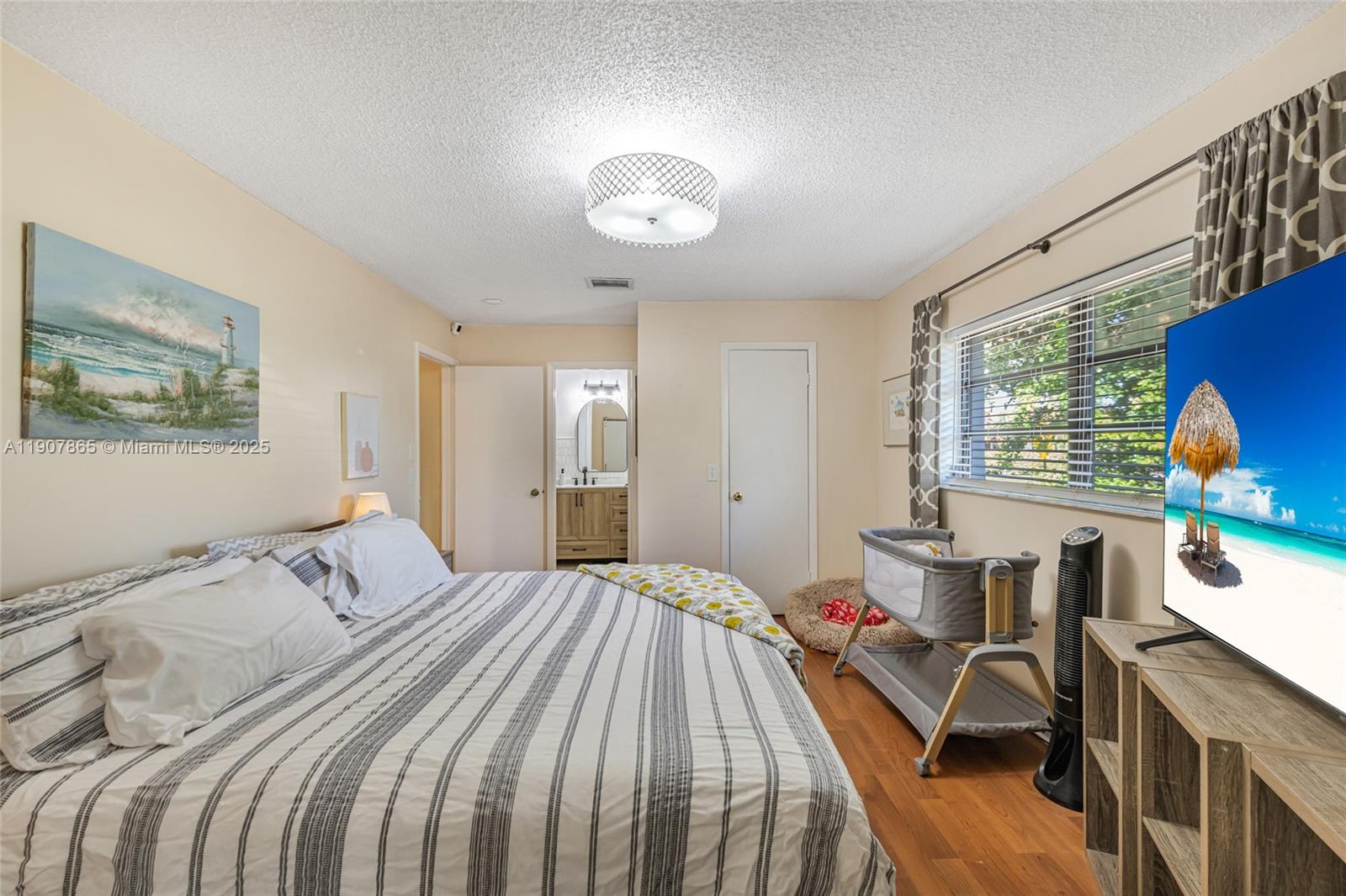 LA BEAU ACRES THIRD UNIT - Residential