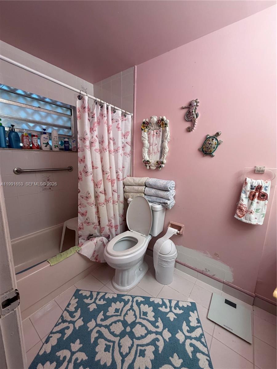 MEADOW WOOD MANOR #4 - Residential
