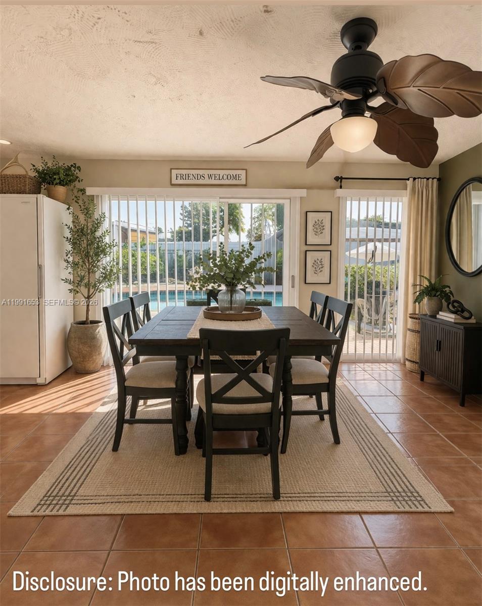 MEADOW WOOD MANOR #4 - Residential