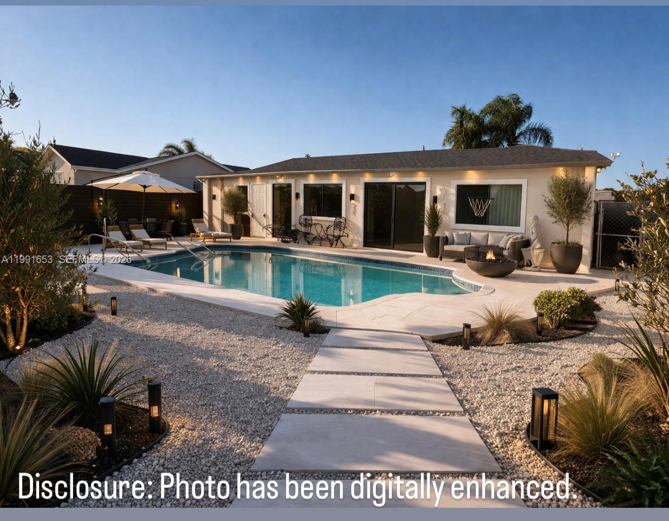 MEADOW WOOD MANOR #4 - Residential