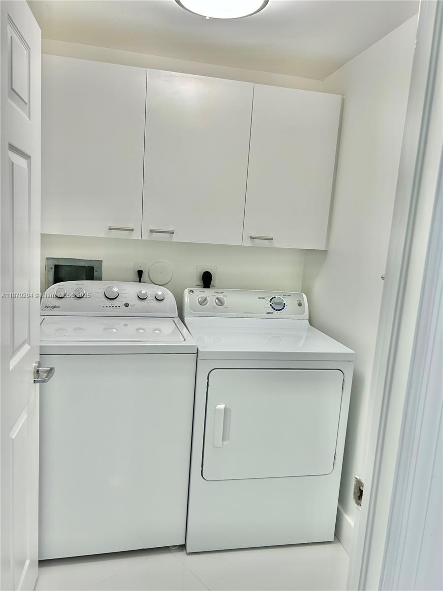 LHERMITAGE I CONDOMINIUM - Residential