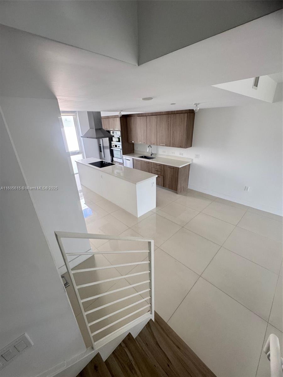 BAY HARBOR ISLAND - Residential Lease