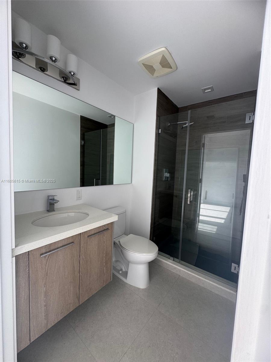 BAY HARBOR ISLAND - Residential Lease