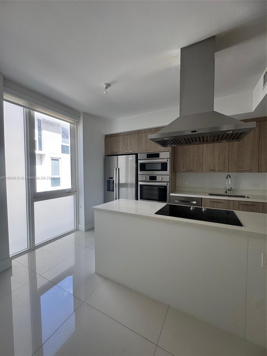 BAY HARBOR ISLAND - Residential Lease