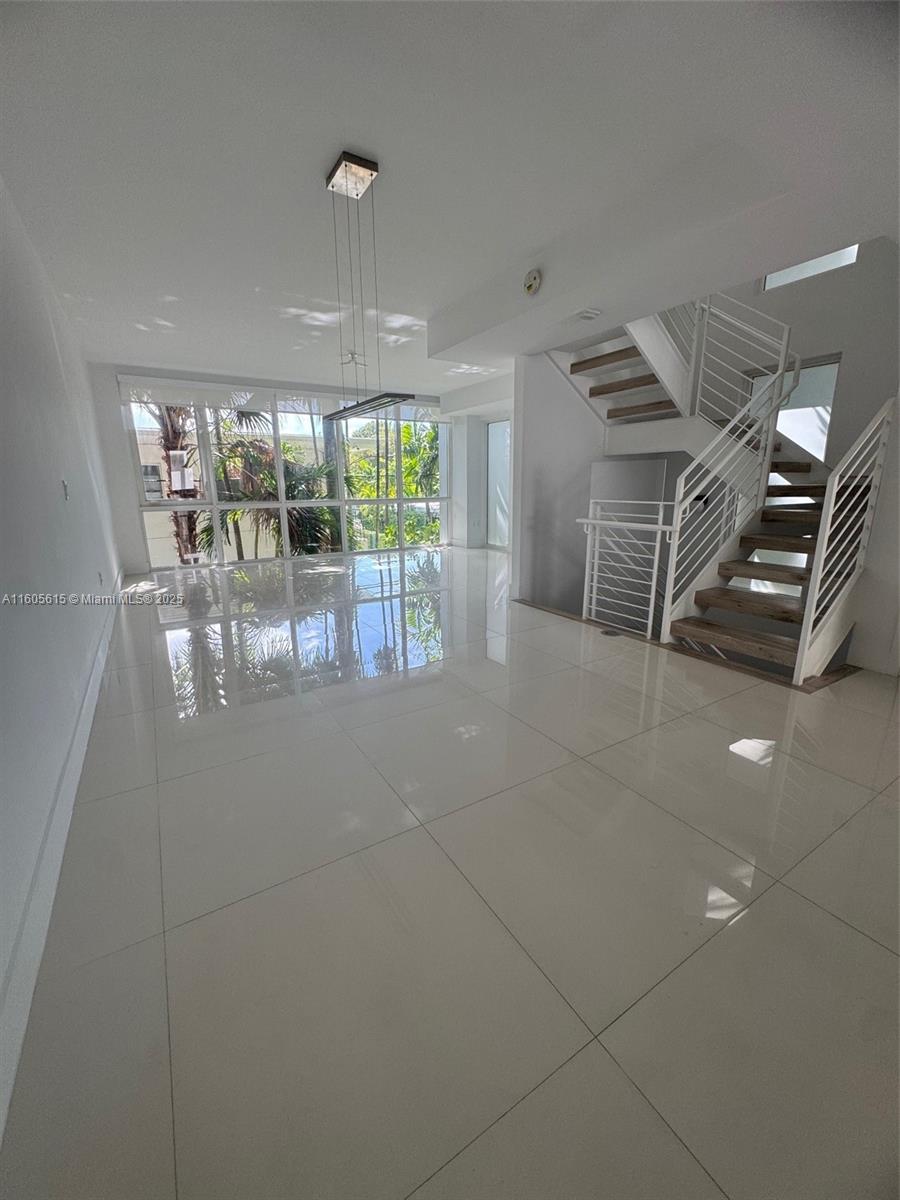 BAY HARBOR ISLAND - Residential Lease