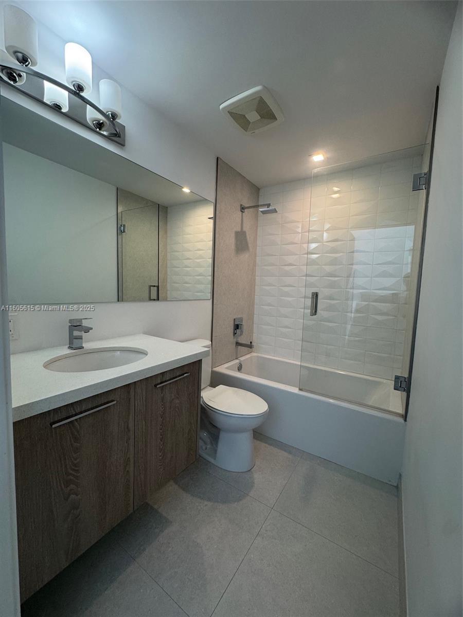 BAY HARBOR ISLAND - Residential Lease