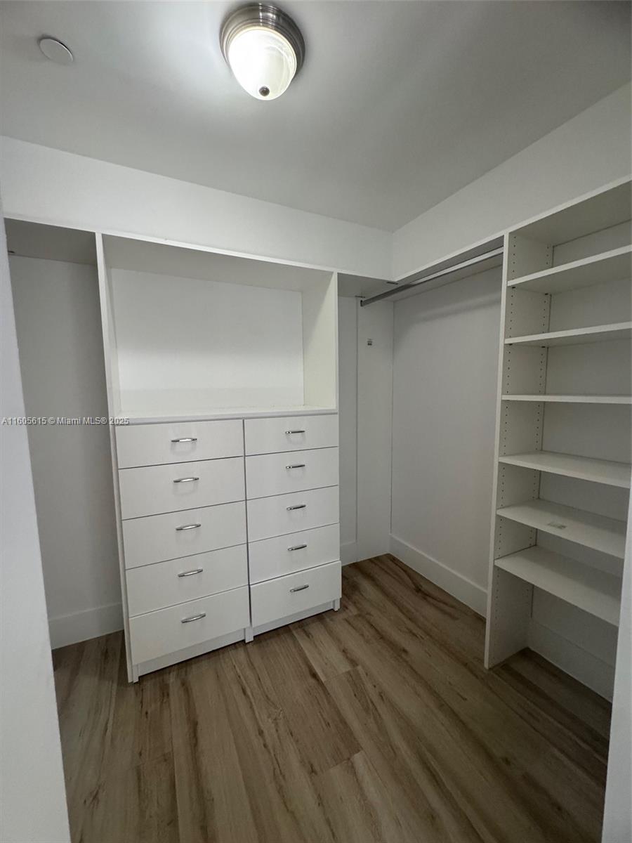 BAY HARBOR ISLAND - Residential Lease