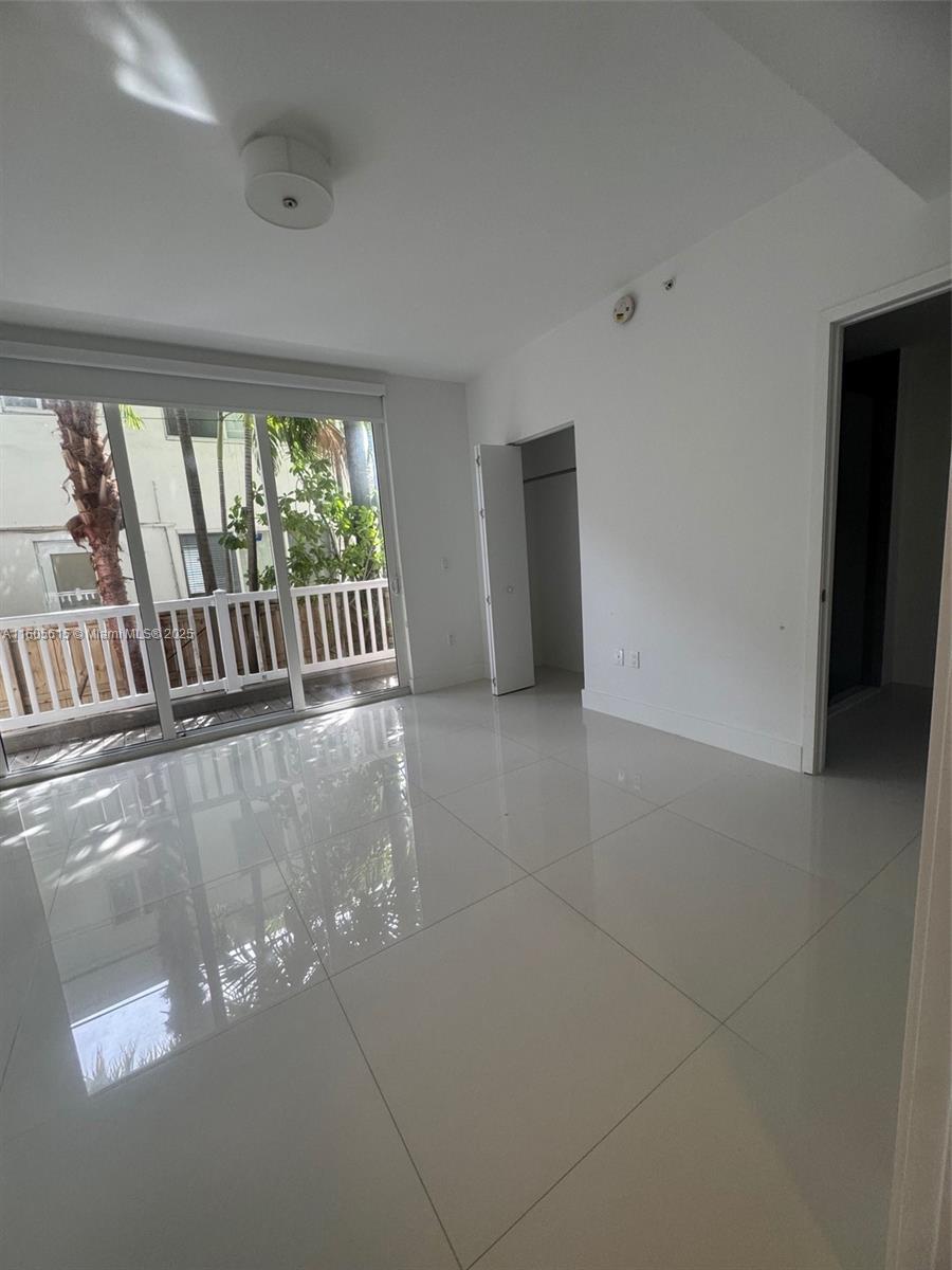 BAY HARBOR ISLAND - Residential Lease