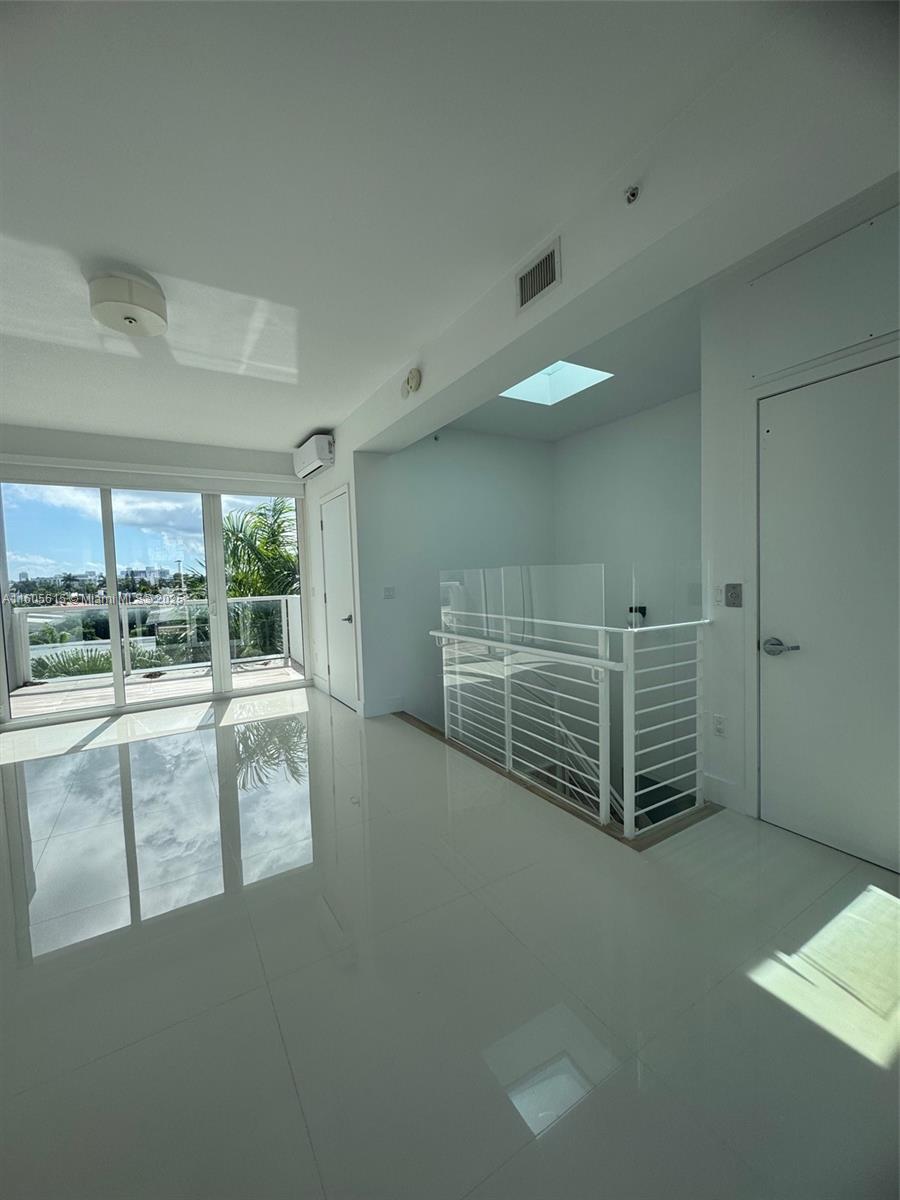BAY HARBOR ISLAND - Residential Lease