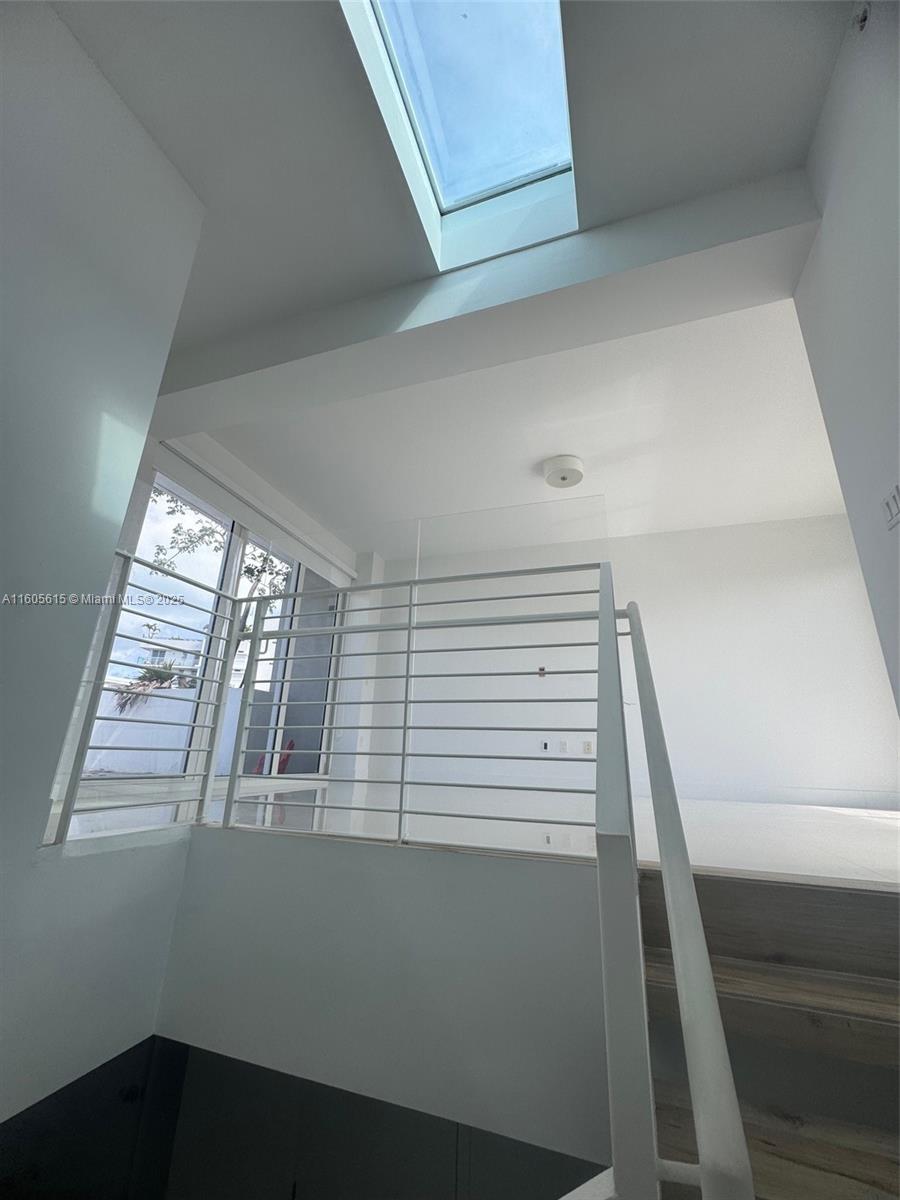 BAY HARBOR ISLAND - Residential Lease