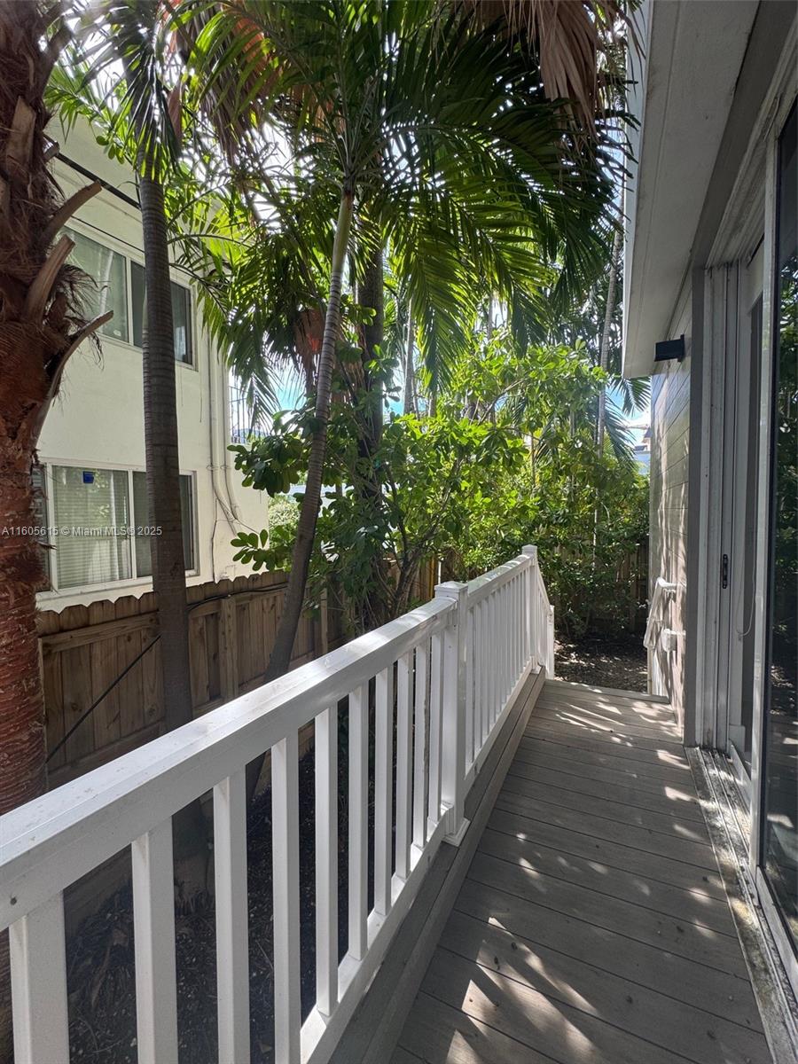 BAY HARBOR ISLAND - Residential Lease