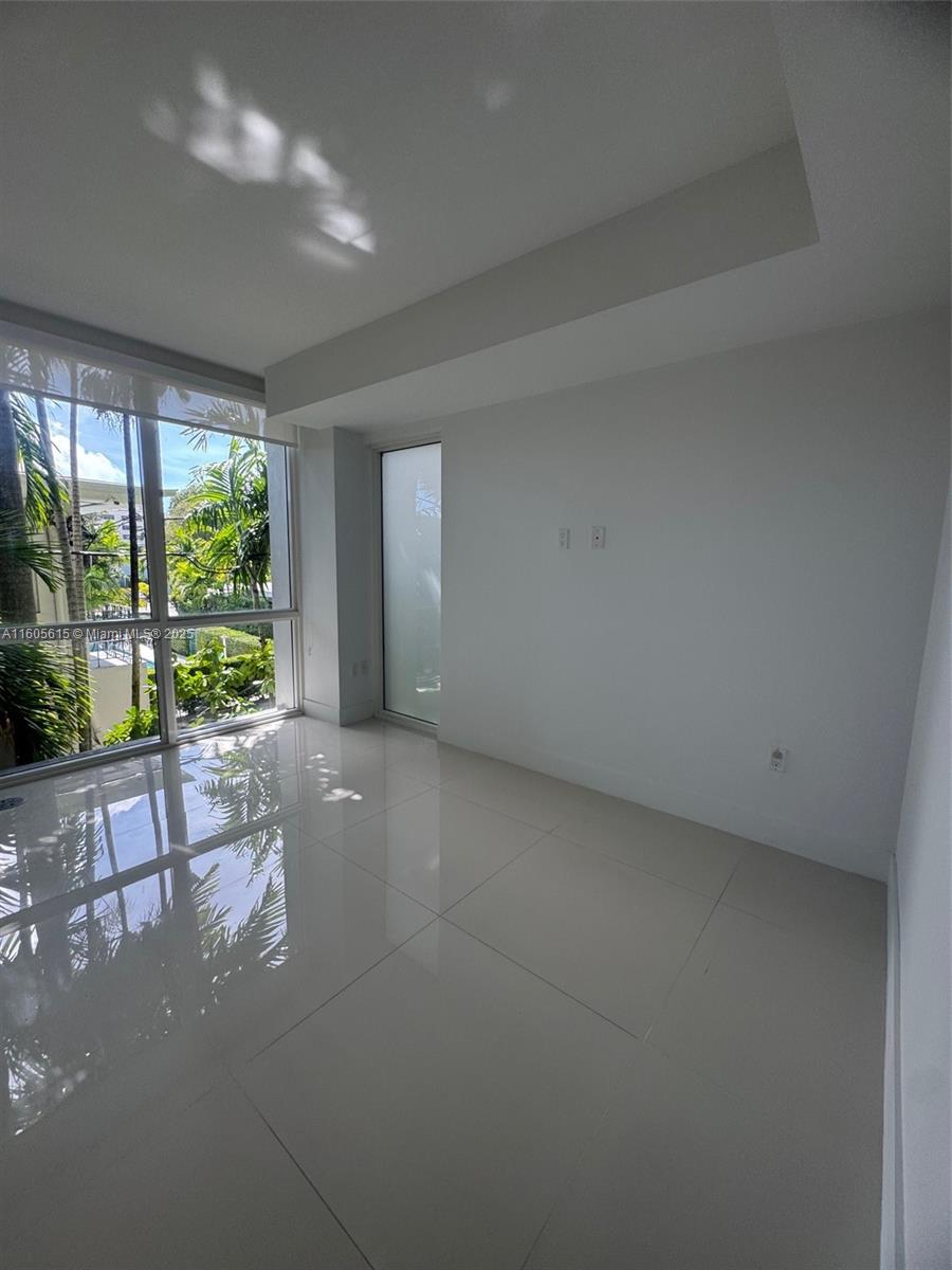 BAY HARBOR ISLAND - Residential Lease