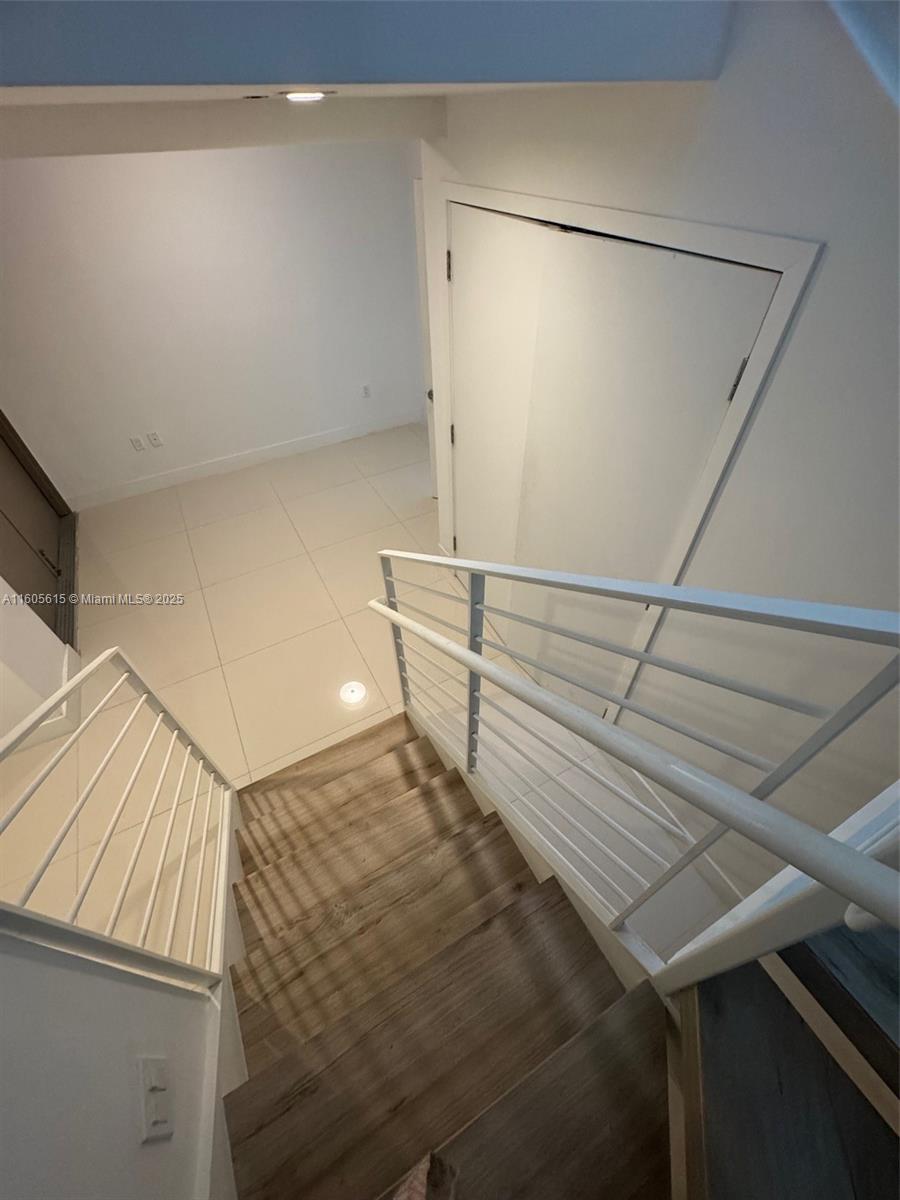 BAY HARBOR ISLAND - Residential Lease