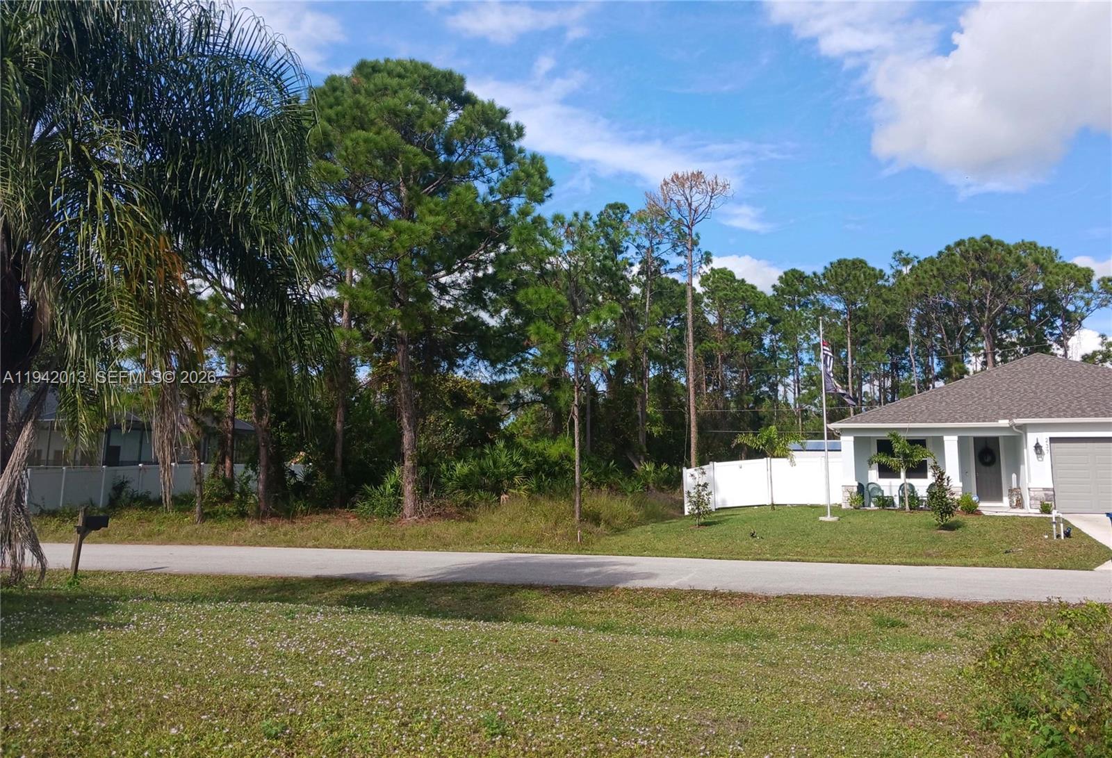 PORT MALABAR UNIT 19 - Land