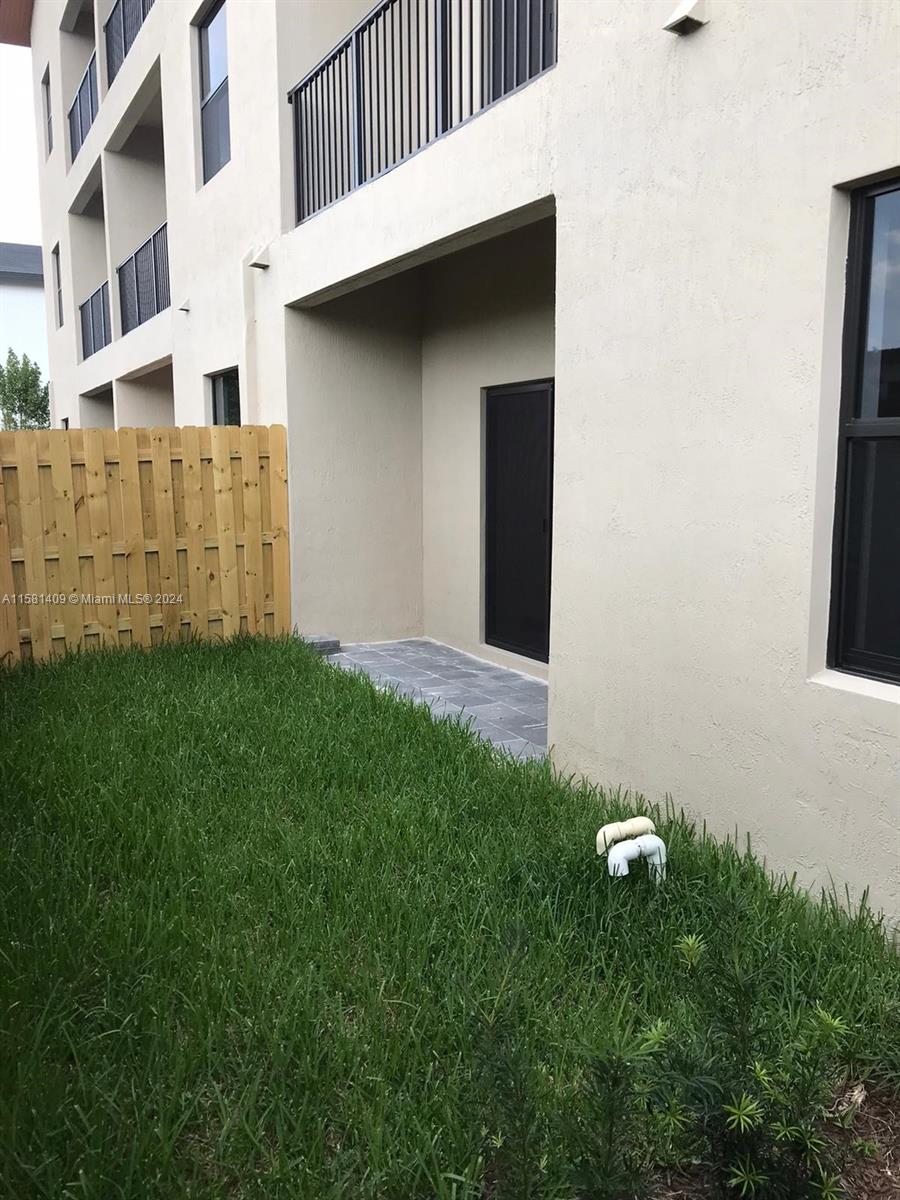 GRAND BAY SOUTH VILLAS - Residential Lease