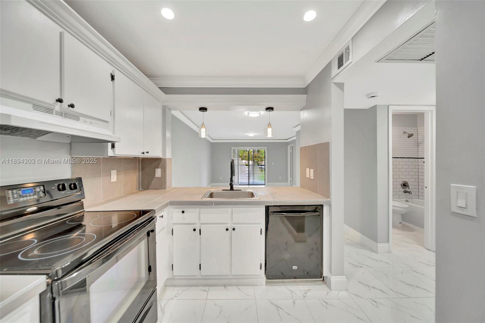 MONTEREY ONE CONDO - Residential