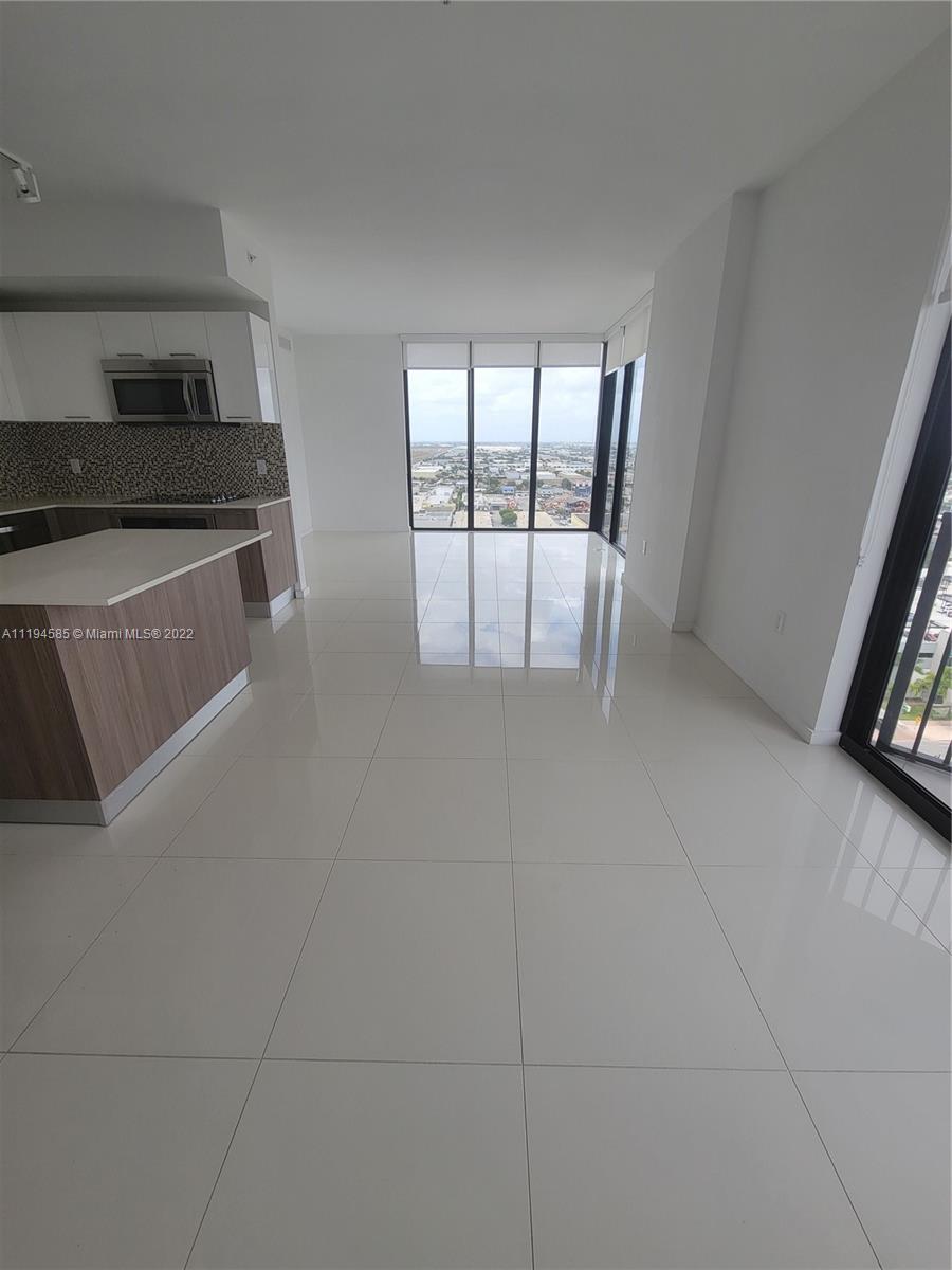 5252 PASEO CONDO - Residential Lease