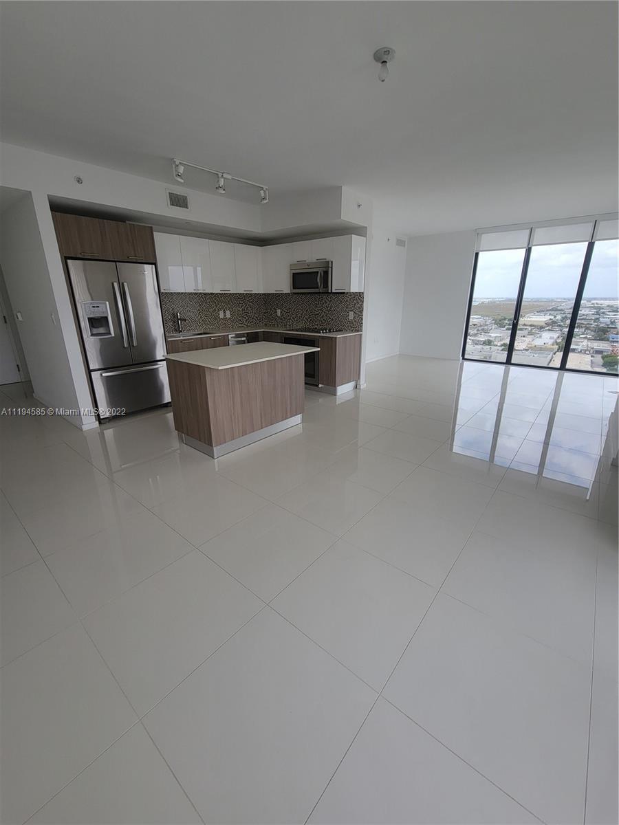 5252 PASEO CONDO - Residential Lease