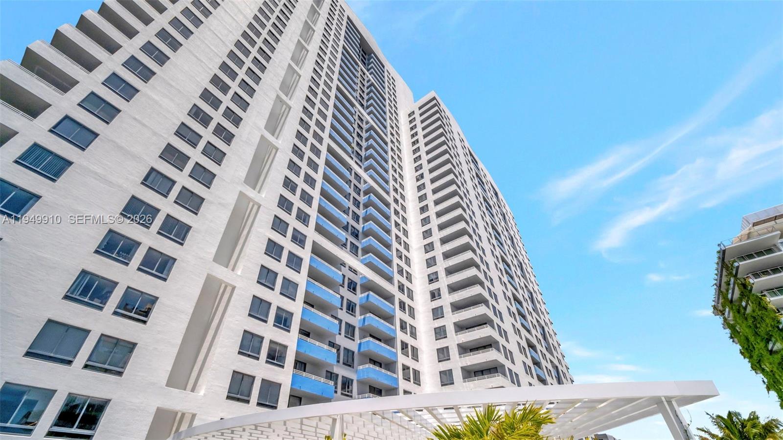 THE WAVERLY AT SOUTH BEAC - Residential