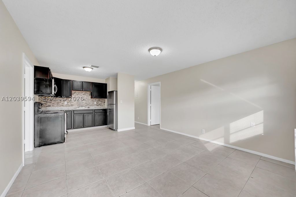 Photo of 2610 Riverland Dr #A, Fort Lauderdale, FL 33312 (MLS # A12039594)