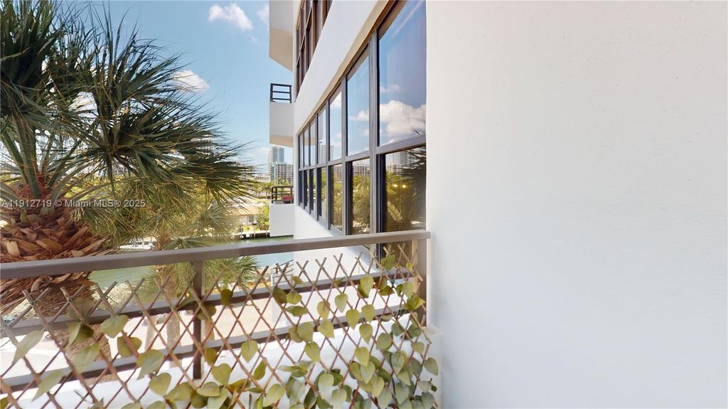 Photo of 2500 Parkview Dr #507, Hallandale Beach, FL 33009 (MLS # A11912719)