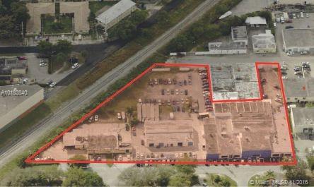 Great opportunity for end user or for redevelopment in North Miami. Industrial zoned warehouse consisting of 3 buildings totaling 33,524 sq ft and land totaling over 2.31 acres. Close to Johnson & Wales and FIU. Great central location. Less than ½ mile to Biscayne Blvd. Industrial M-1 Zoning allows up to 55’ in height.
3 FOLIOS INCLUDED 06-229-021-0020 / 06-229-021-0010 / 06-2229-021-0011