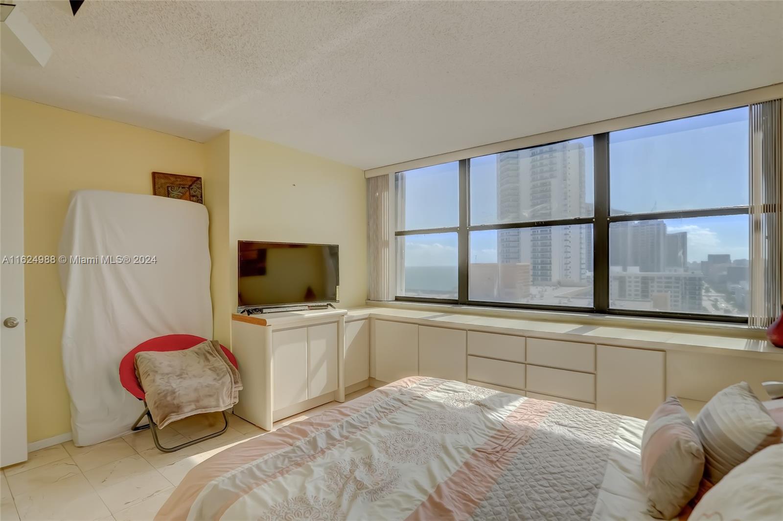 BRITANNIA AT QUADOMAIN CO - Residential Lease