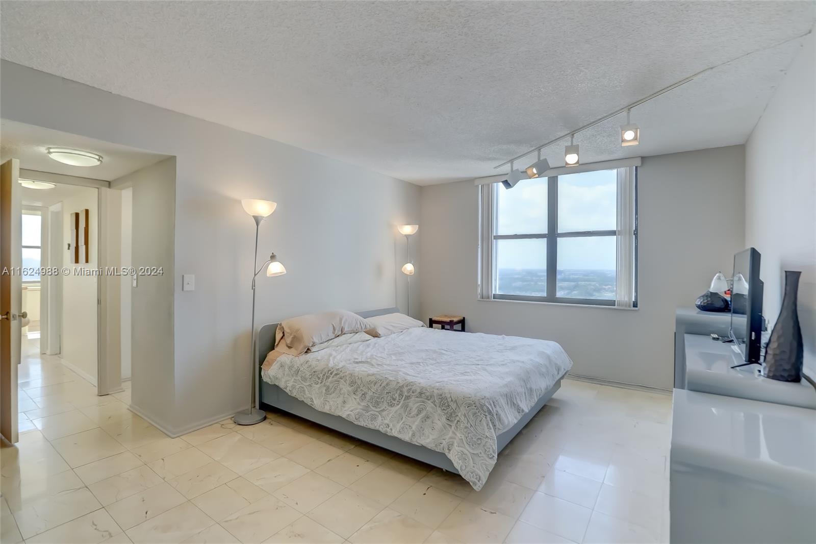 BRITANNIA AT QUADOMAIN CO - Residential Lease