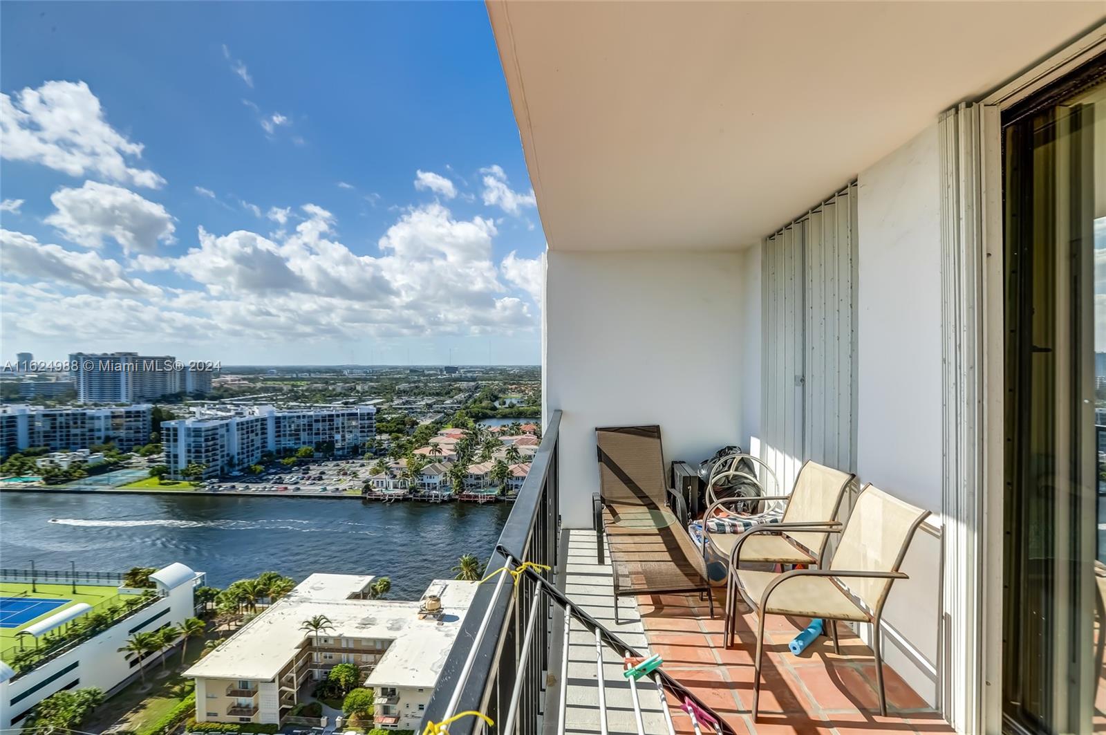 BRITANNIA AT QUADOMAIN CO - Residential Lease