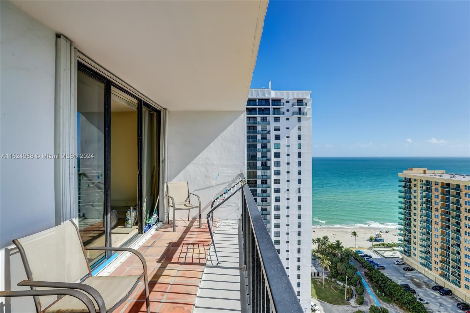 BRITANNIA AT QUADOMAIN CO - Residential Lease