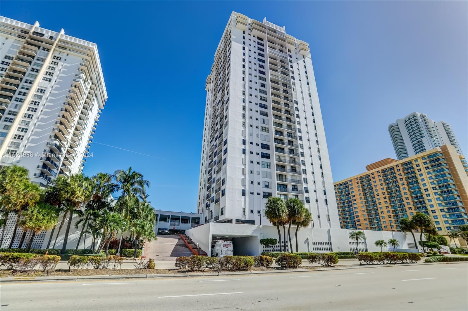 BRITANNIA AT QUADOMAIN CO - Residential Lease