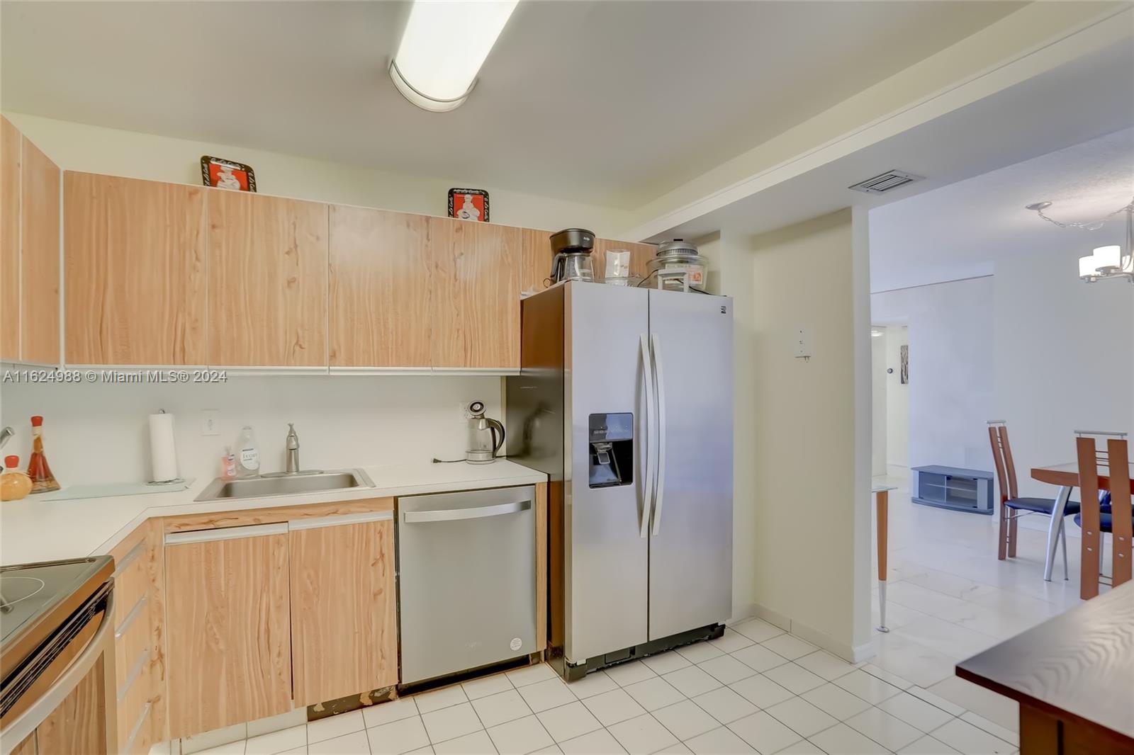 BRITANNIA AT QUADOMAIN CO - Residential Lease