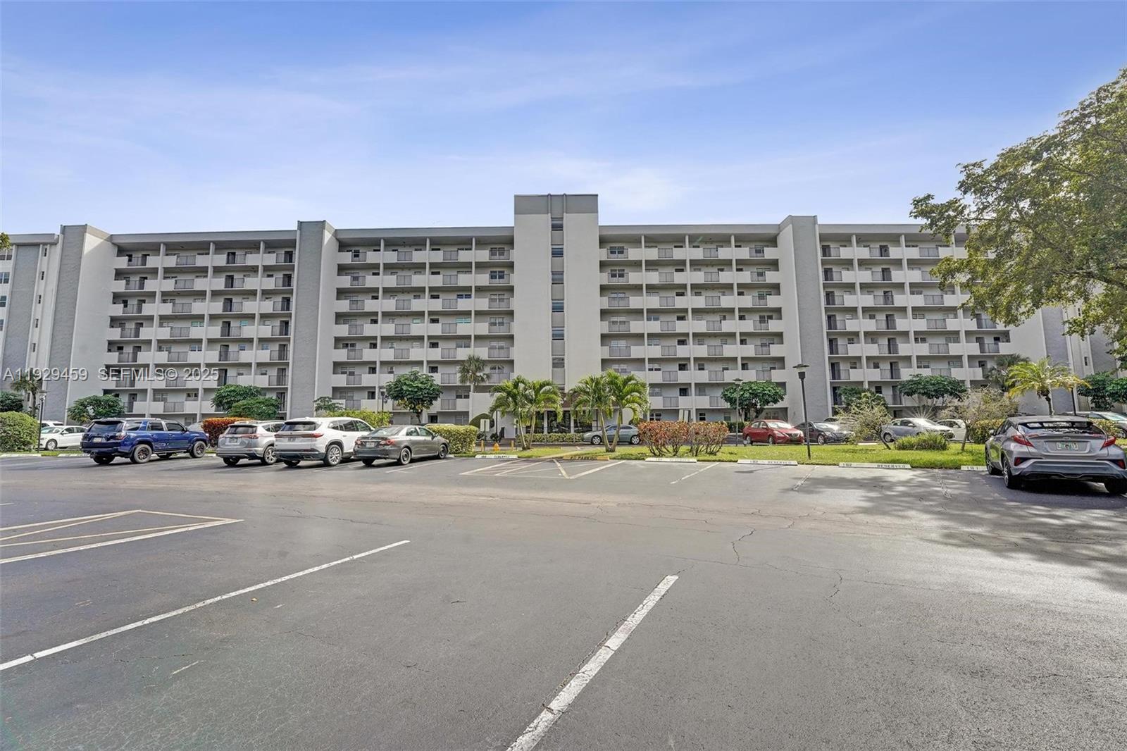 GREENS OF INVERRARY PHASE - Residential