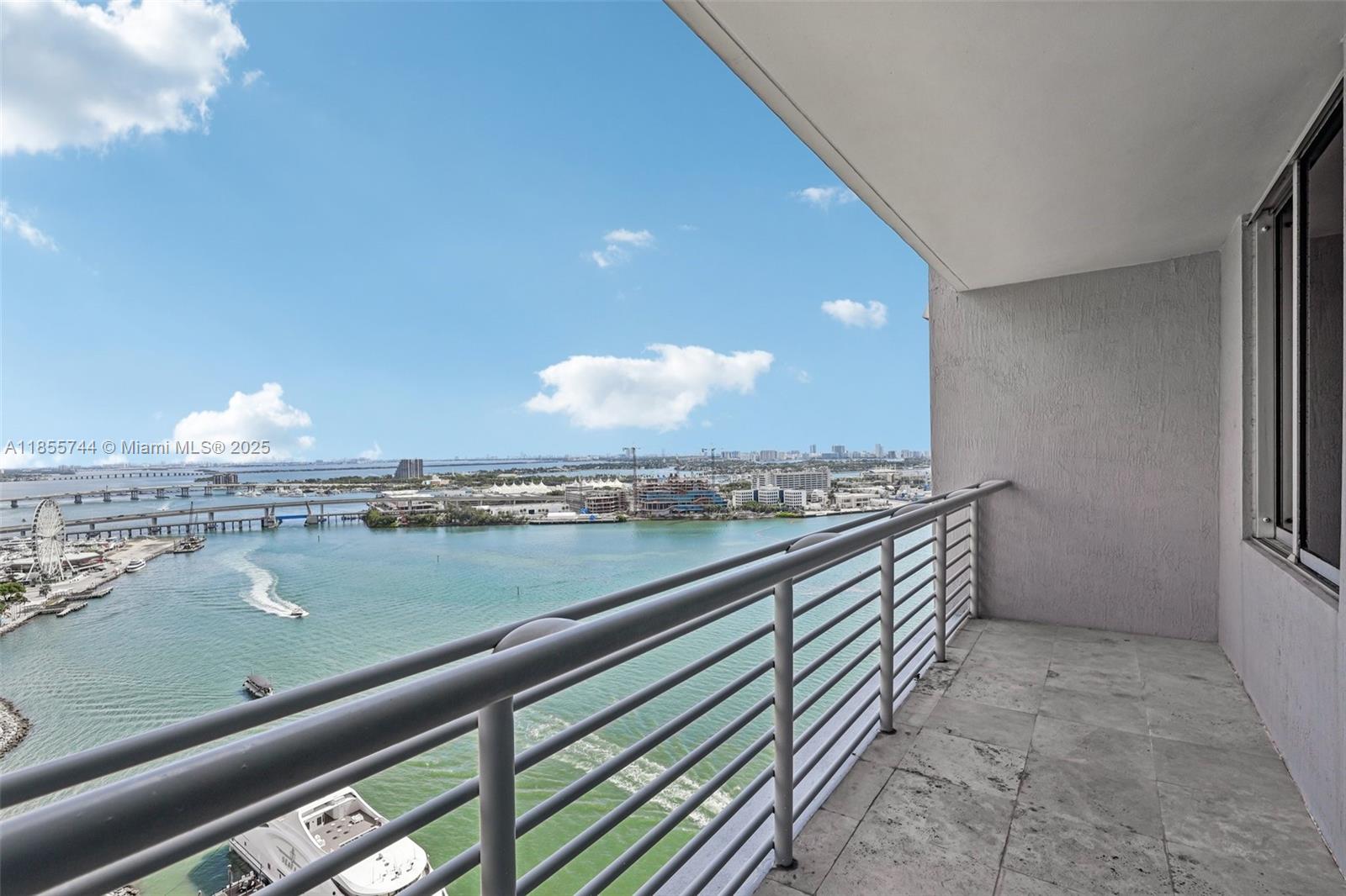 335 S Biscayne Blvd 2810
