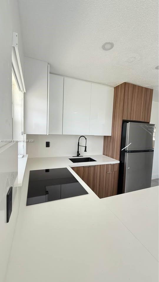 Rental Property at 2430 Ne 188th St 2434, Miami, Broward County, Florida - Bedrooms: 2 
Bathrooms: 1  - $2,400 MO.