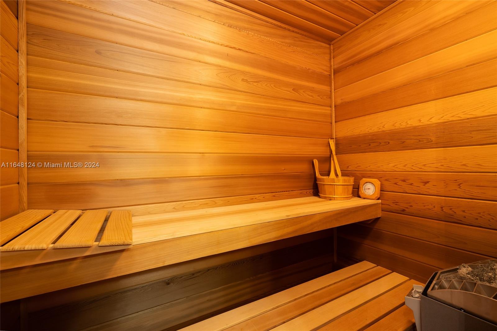 HIGH POINT BLK 3 AMD - Residential