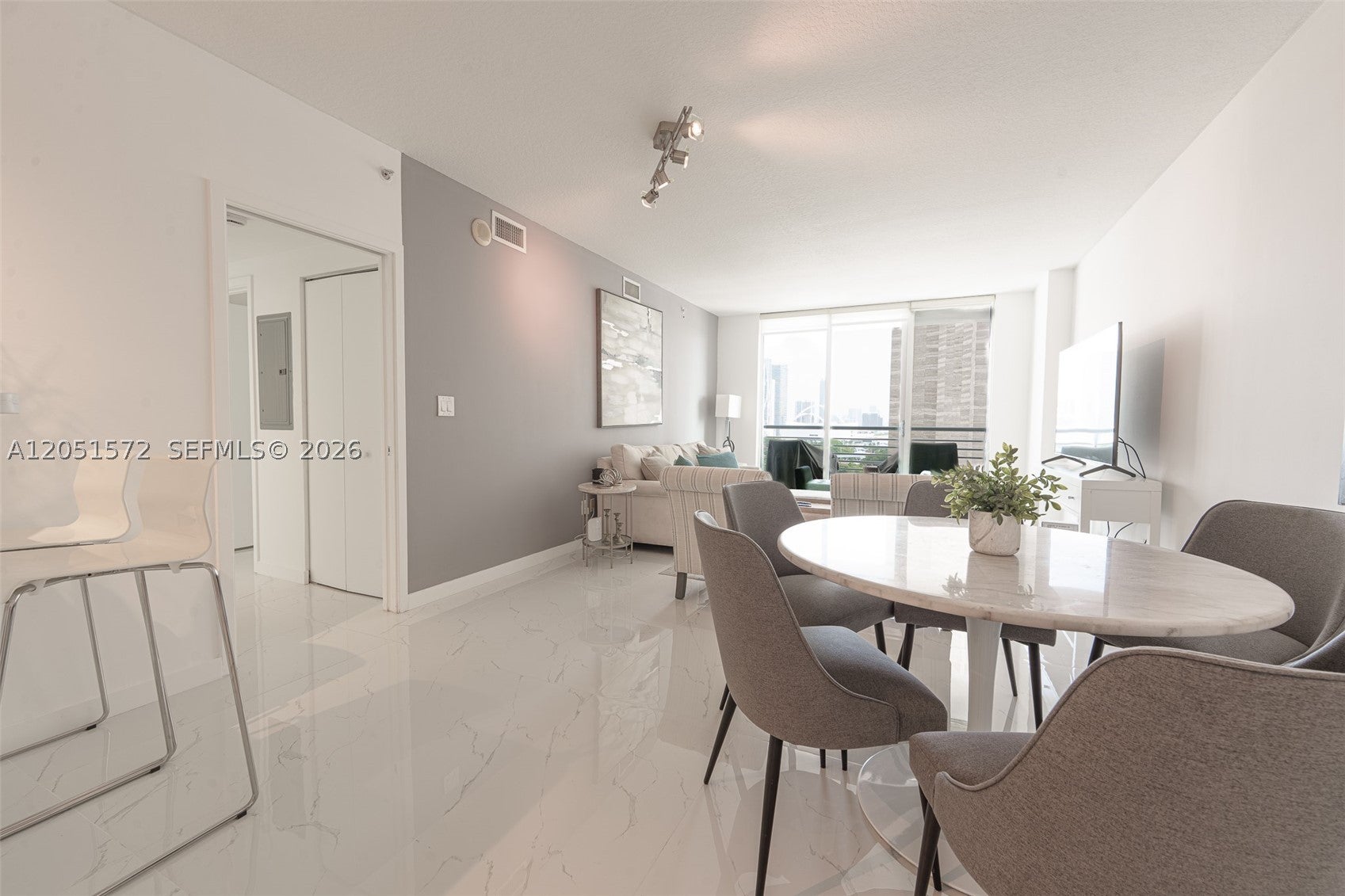 335 S Biscayne Blvd 1600