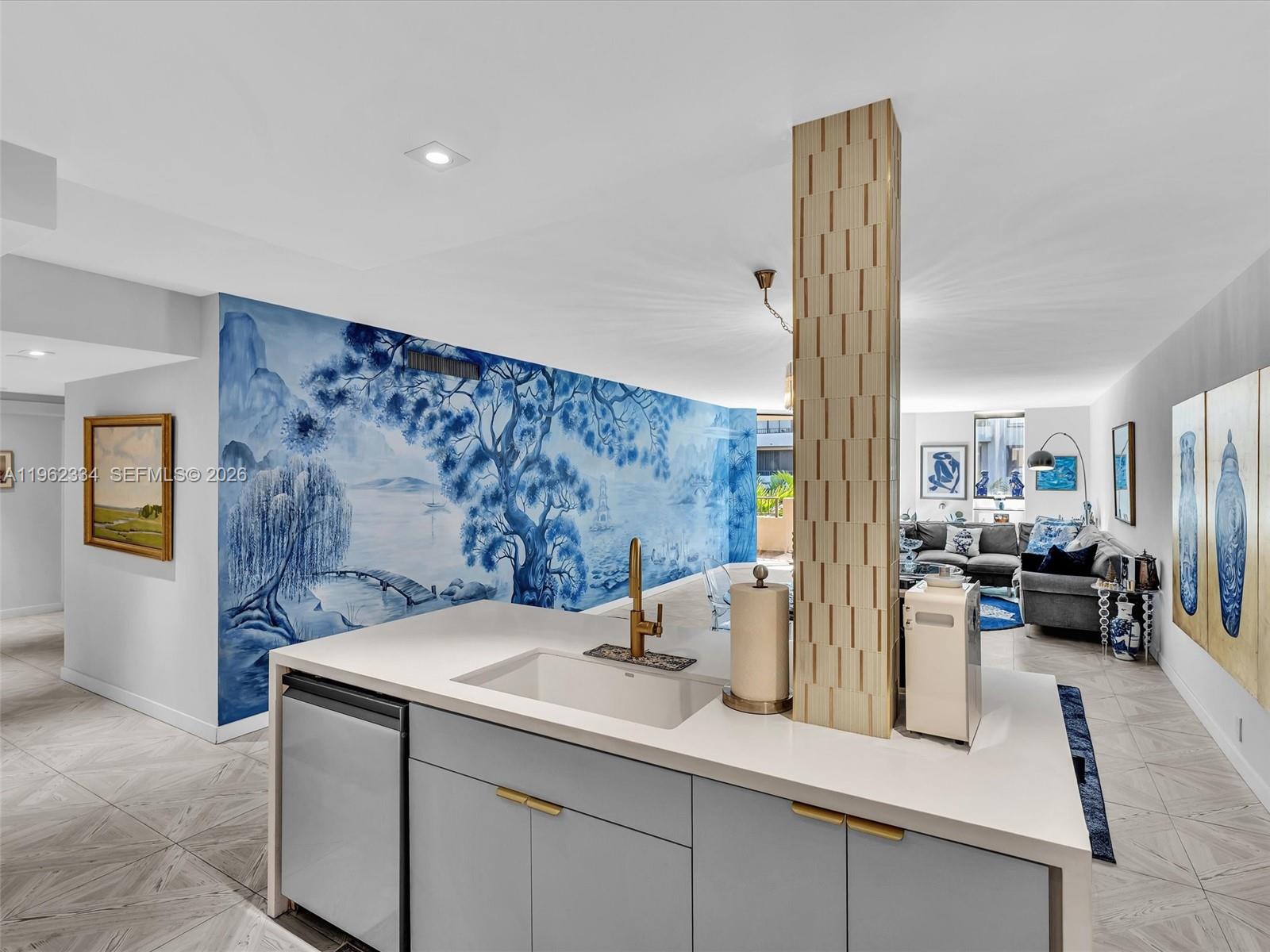 KEY COLONY NO 4 CONDO - Residential Lease