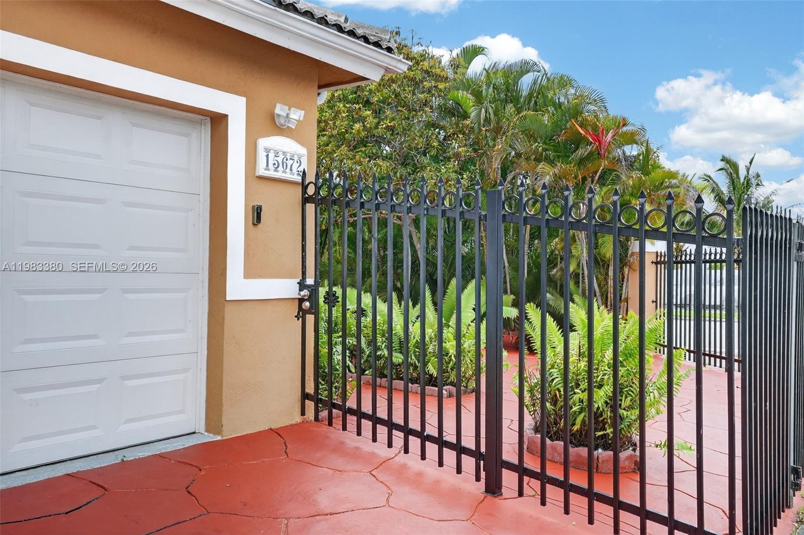 SUNNYVIEW SUB - Residential