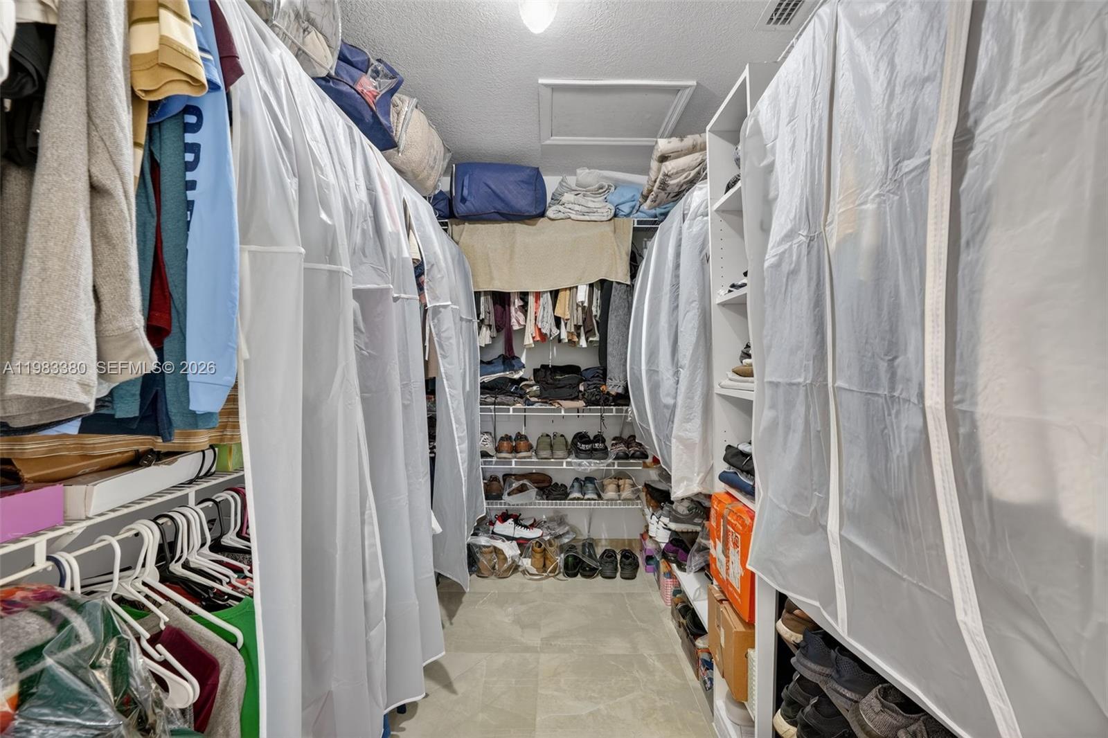 SUNNYVIEW SUB - Residential