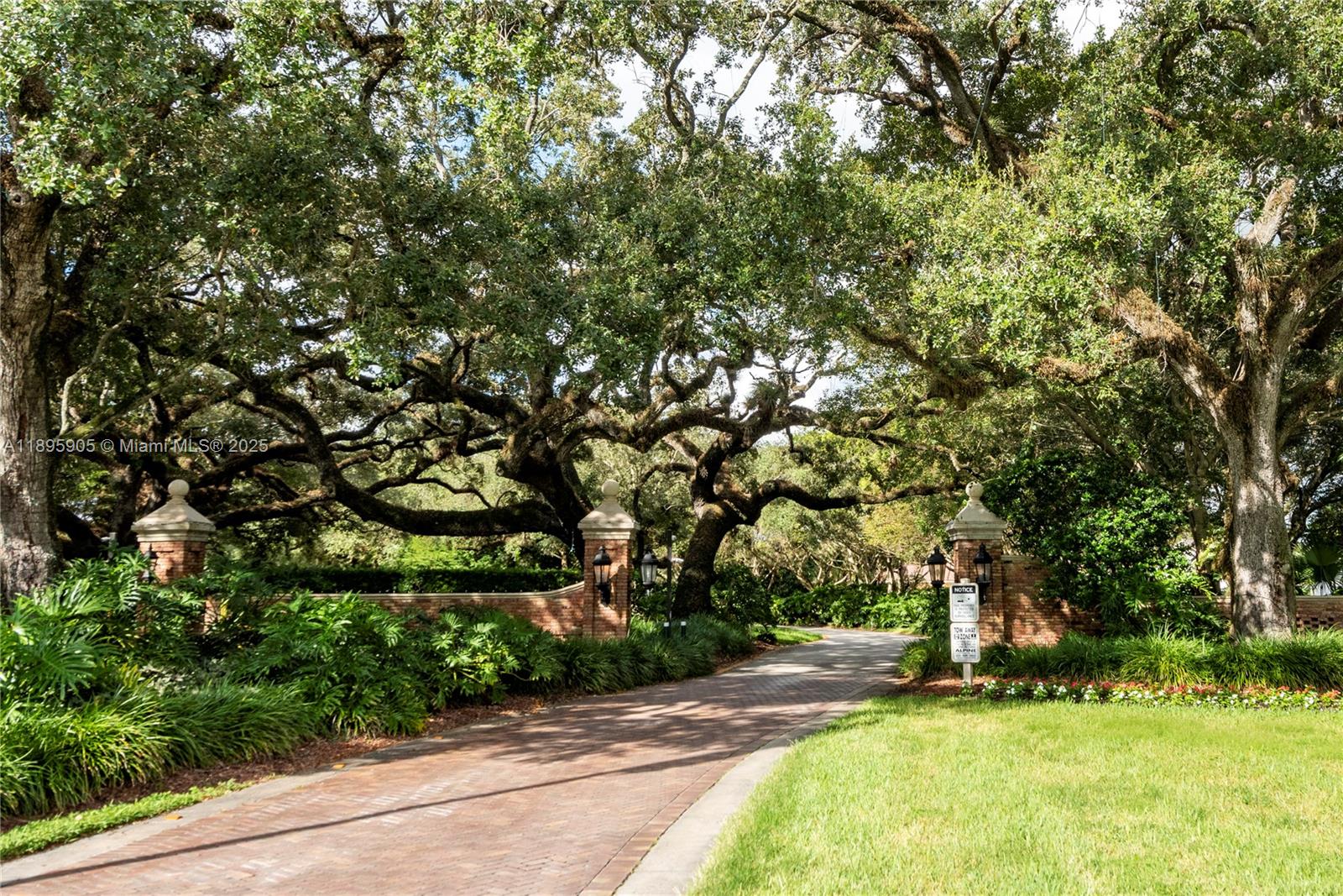 FOREST RIDGE - Residential Lease