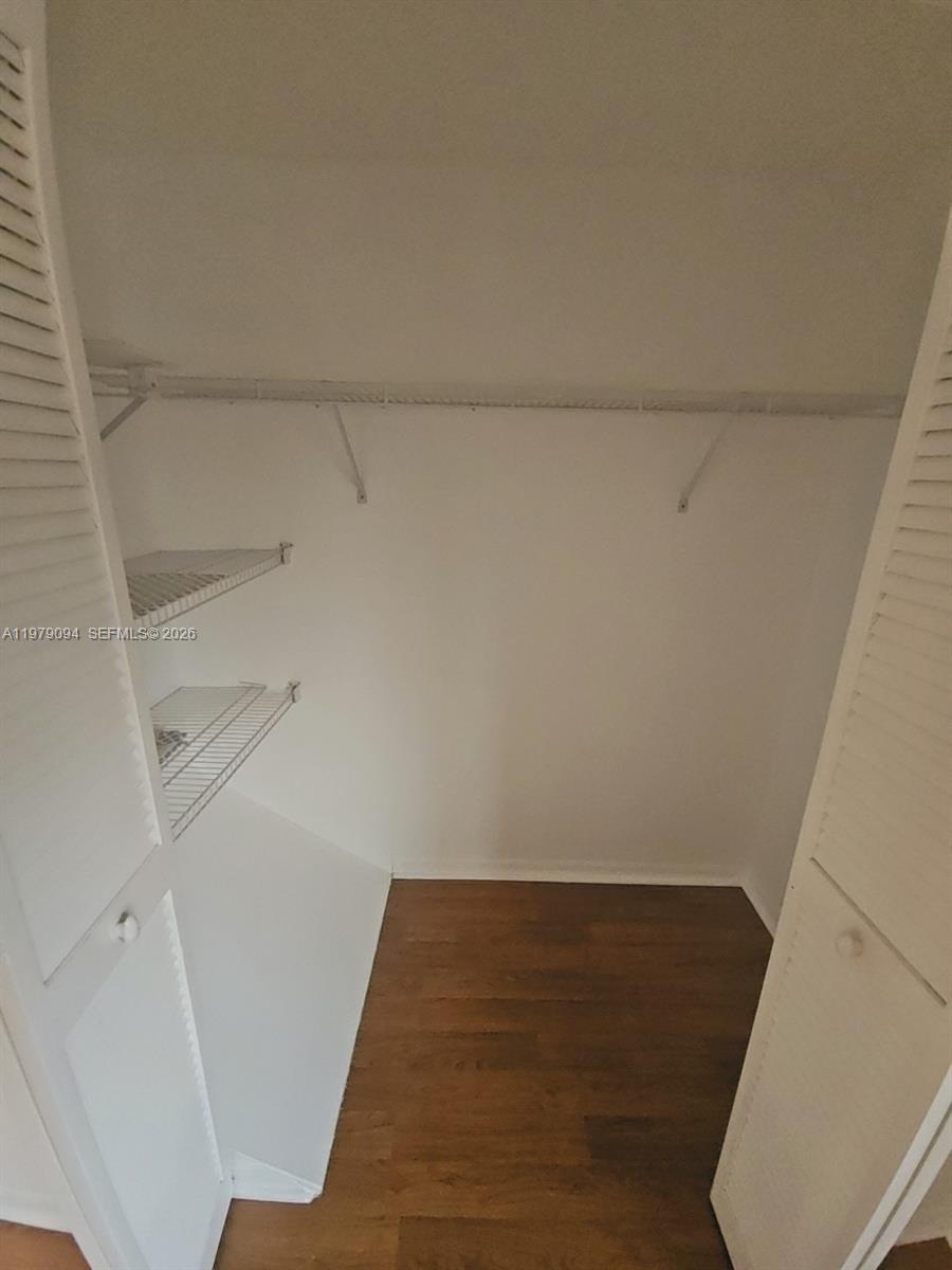 DADELAND COVE SEC 2 - Residential