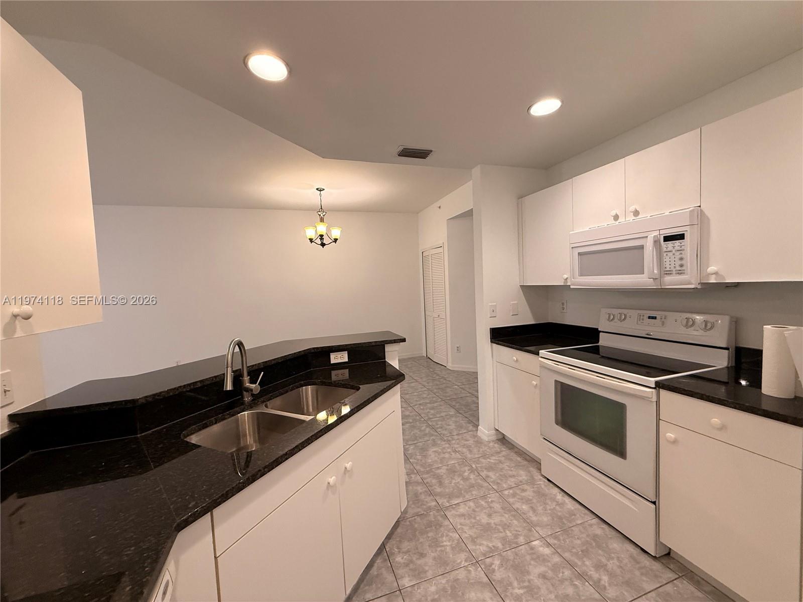 DORAL PALACE - Residential