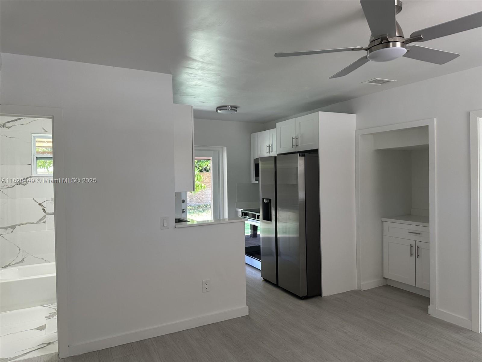 1754 NE 48th Ct, Pompano Beach, FL, 33064/$405,000 2 1754 NE 48th Ct