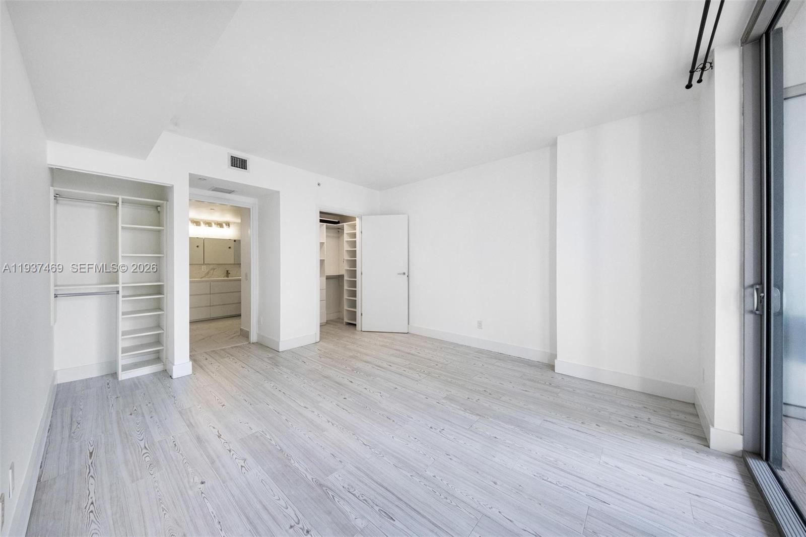 BRICKELLHOUSE CONDO - Residential